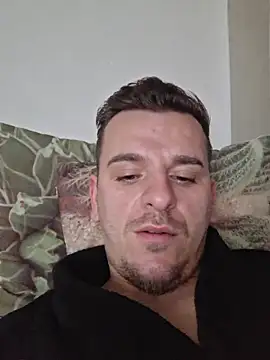 Huge_cock22cm live sex cam