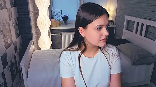 WhitleyMurra live sex cam