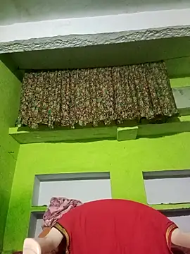 YOURFIVAA's cam snapshot