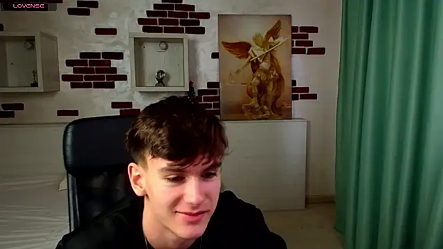 BradyFlint live sex cam