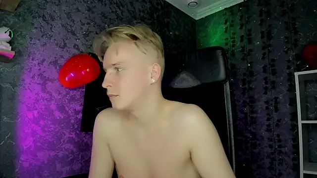 AlexxSweet live sex cam