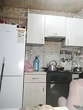 Holly-69 live sex cam