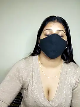 Kushi_Sharmaa live sex cam