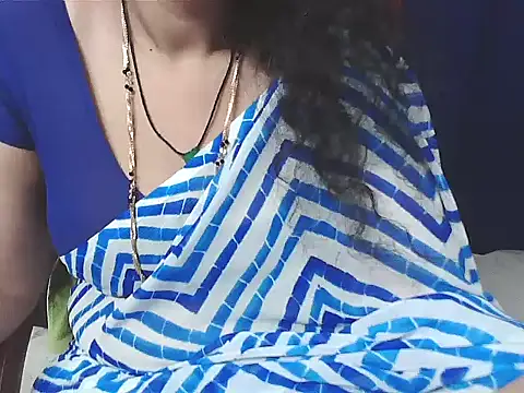 sunitha-3's cam snapshot