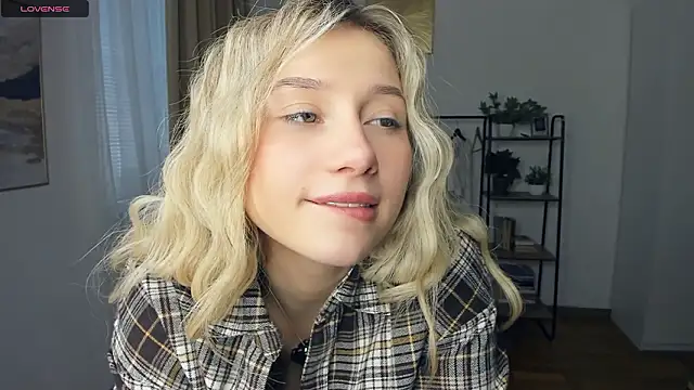 FaaBinaa live sex cam