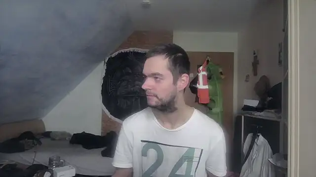 Chris23547 live sex cam