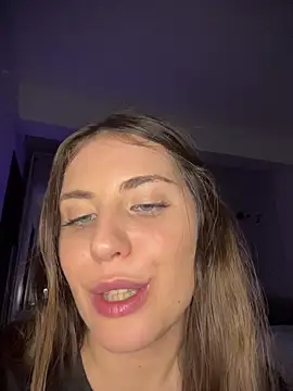 VanessaAnne live sex cam