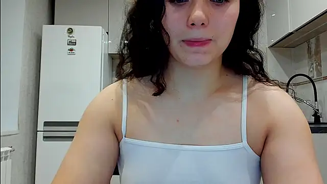 Dianasi's cam snapshot