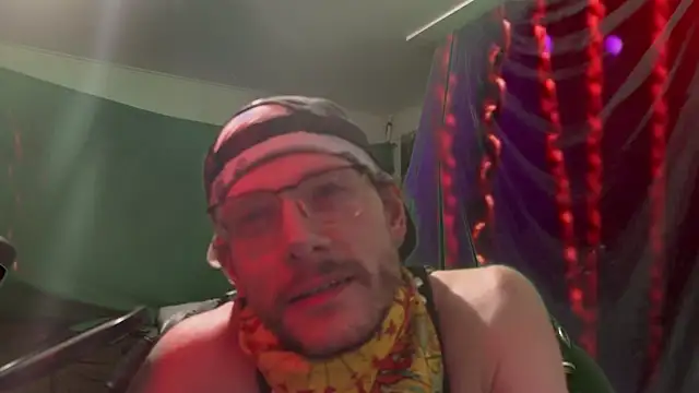 MasterDaddyCool live sex cam