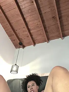 EmmilyBrant live sex cam