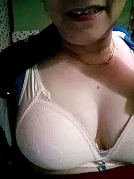 small-house123 live sex cam