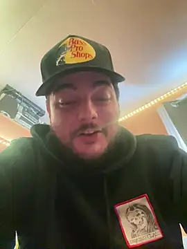 latenightguy live sex cam