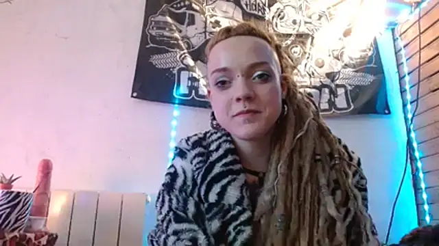 spiralhokkaido23 live sex cam