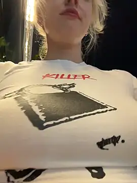 RonnieKiss's cam snapshot