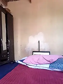 SexyTiger27's cam snapshot