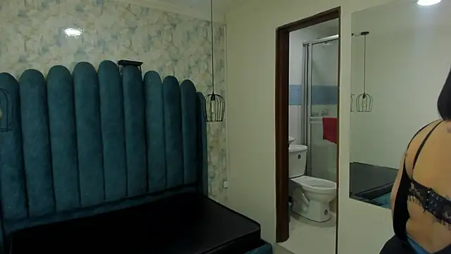 nalalye_cruzz_'s cam snapshot