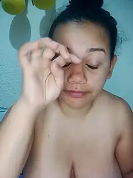 _Miaaleon live sex cam