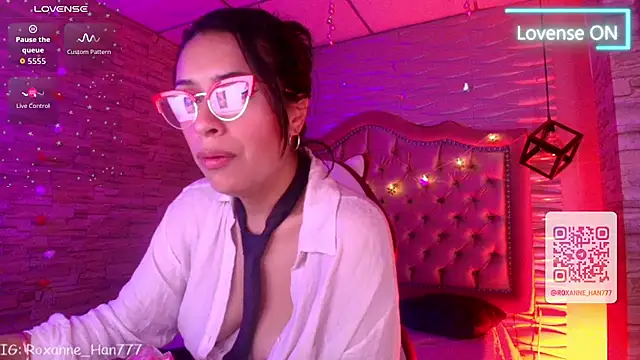 Roxanne_Han's cam snapshot