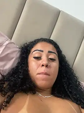 Cachinhossfd live sex cam