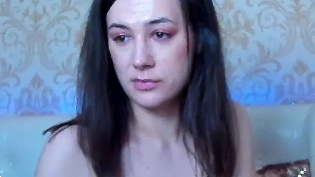 JuliaHunts live sex cam