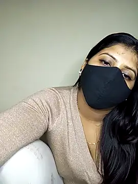 Kushi_Sharmaa live sex cam