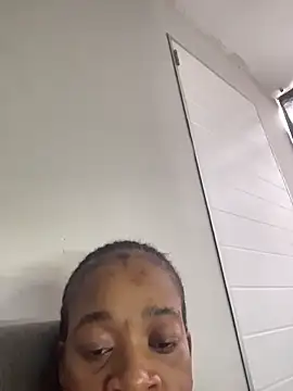 beverlyxxxx live sex cam