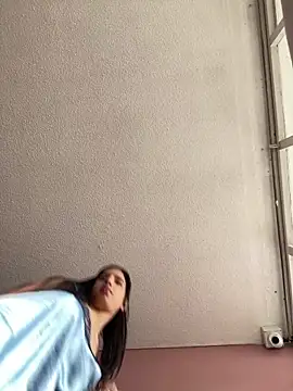 Praga_Pink's cam snapshot