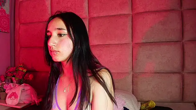 CharlotteStuart's cam snapshot