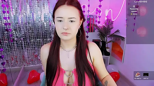 Lily_Moonlight's cam snapshot