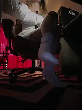 MarlaFknSinger's cam snapshot