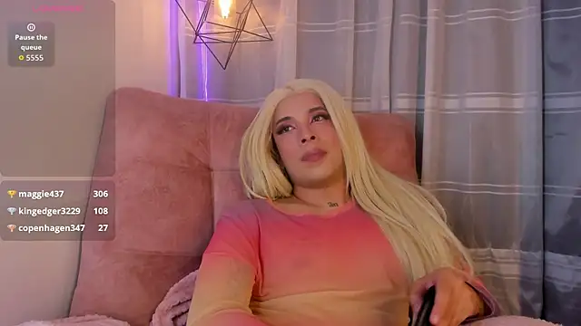 Nyx__Blackwood live sex cam