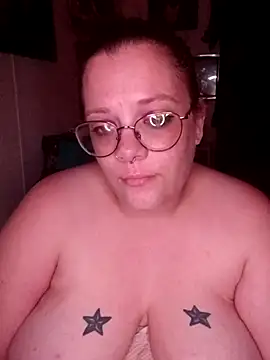 Blue-eye-fairy's cam snapshot