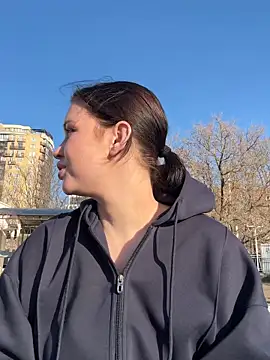 KikiWatson live sex cam