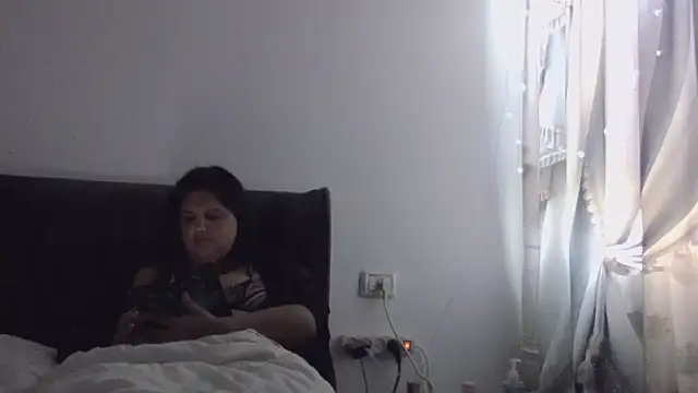 maayanlevi2 live sex cam