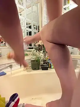 TranSexualJade95 live sex cam