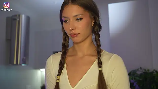 Cleose live sex cam