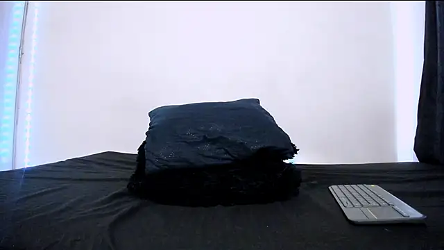 Samuel_Suarez's cam snapshot