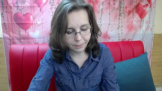 DaisyEdit's cam snapshot