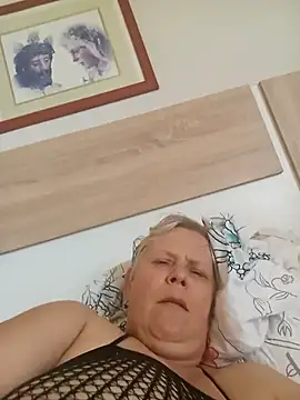 VyC7564 live sex cam