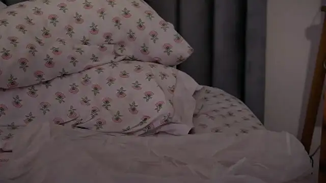 CharlottX's cam snapshot