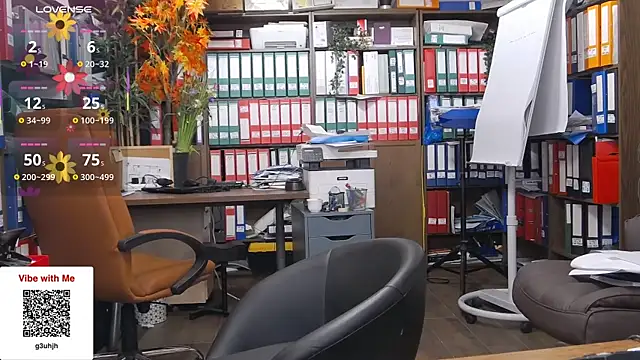 classyladyrellax live sex cam