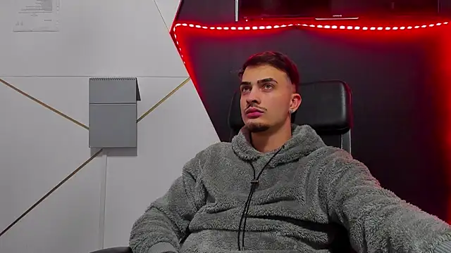 BrandonTate live sex cam