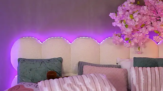 HaileyMadow live sex cam