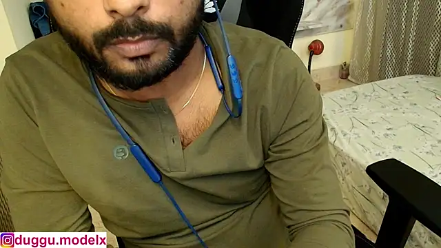 Jenni11Live live sex cam