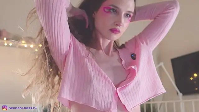 NeonShine's cam snapshot