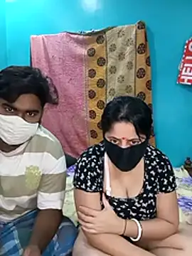 indiancouple659's cam snapshot