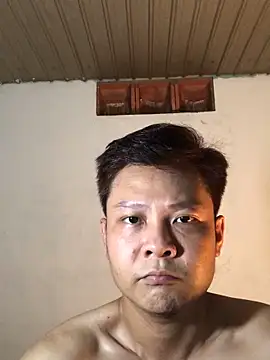 ArjunNguyen live sex cam