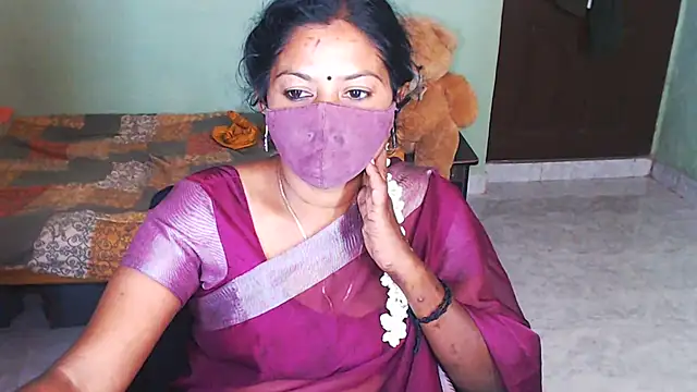 HotGulabi's cam snapshot