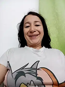 emilypoppy3 live sex cam