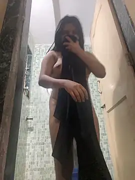 sara___fun's cam snapshot